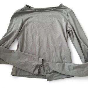 Women's Gray Long Sleeve Top